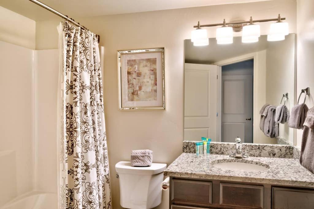 6H Spacious Redcliff Condo, Pool & Hot Tub 모아브 외부 사진